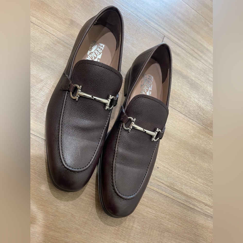 Salvatore Ferragamo Mens Size 9